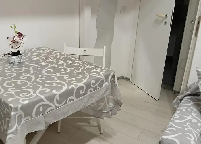 Single Nearby The Giardini Naxos