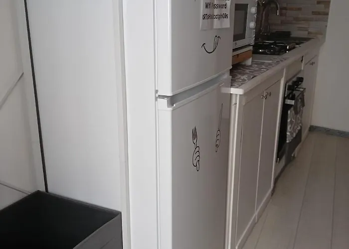 Single Nearby The Giardini Naxos